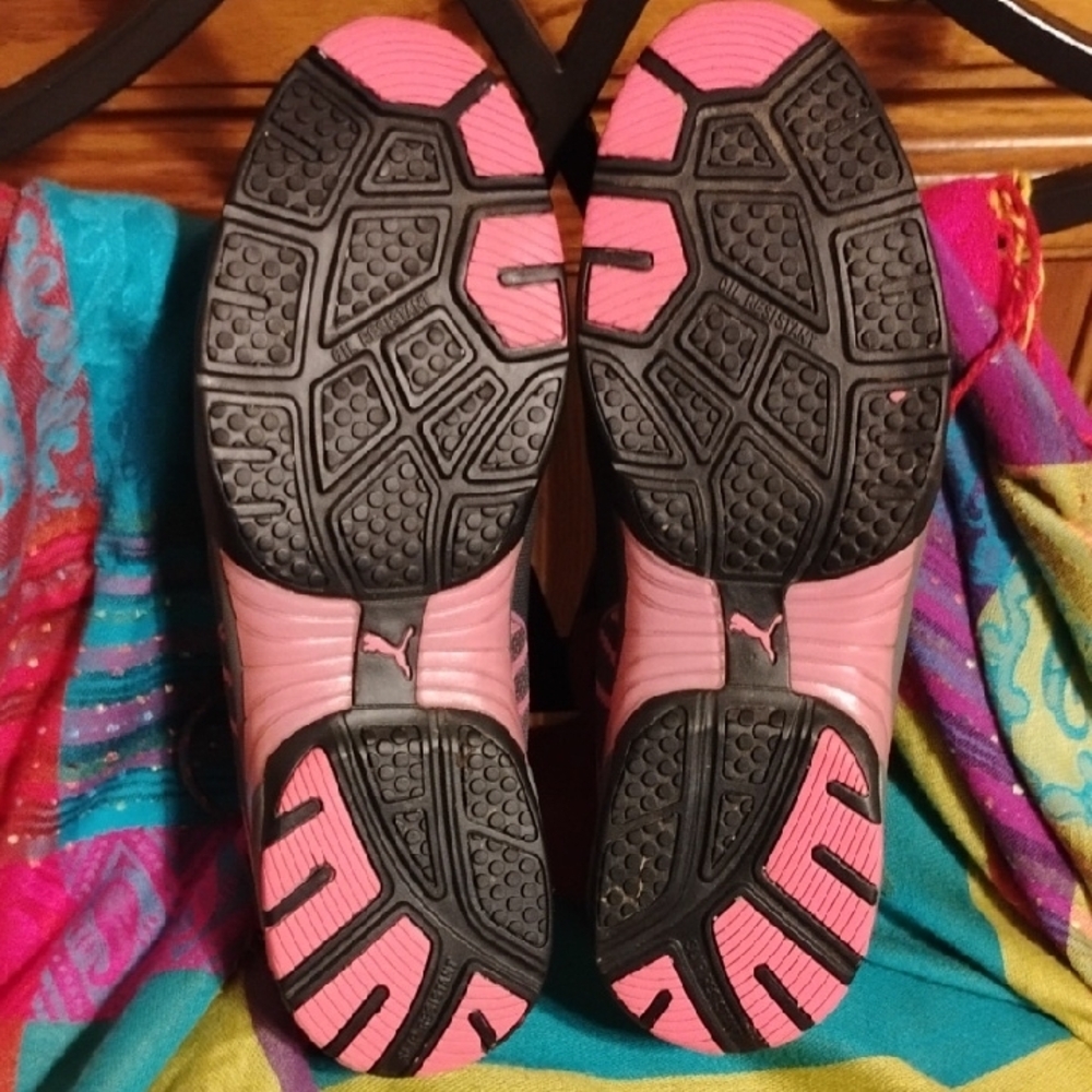 Puma Gray and Pink Breathable Steel Toe Work Shoes Size 10 - Picture 2 of 7